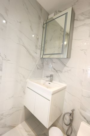 Photo 22- click for photo gallery